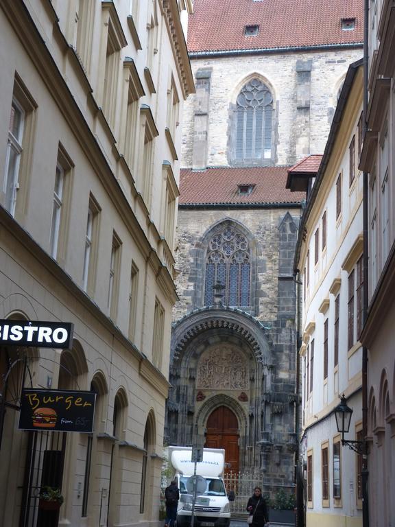 Apartment By The Old Town Square Prague
