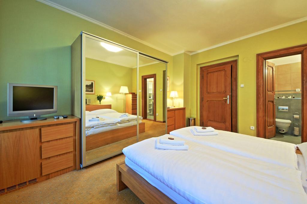 Guest house Tyn Courtyard Guestrooms