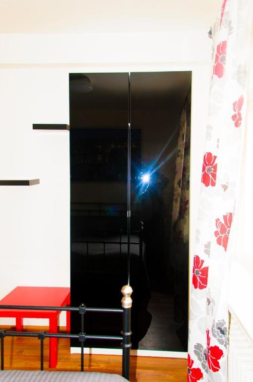 Apartment Center *