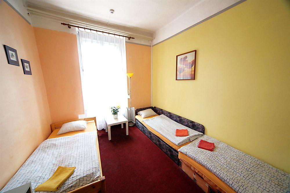Sklep Hostel *