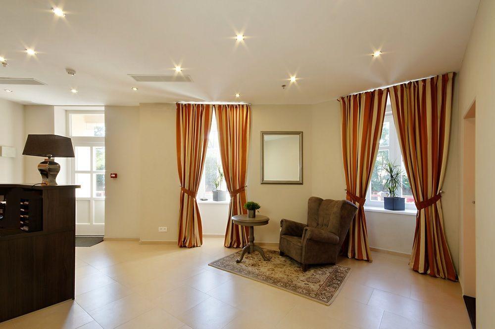 Le Petit Hotel 3*