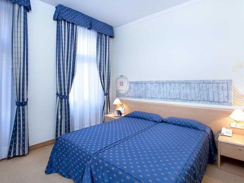 Tivoli 3*