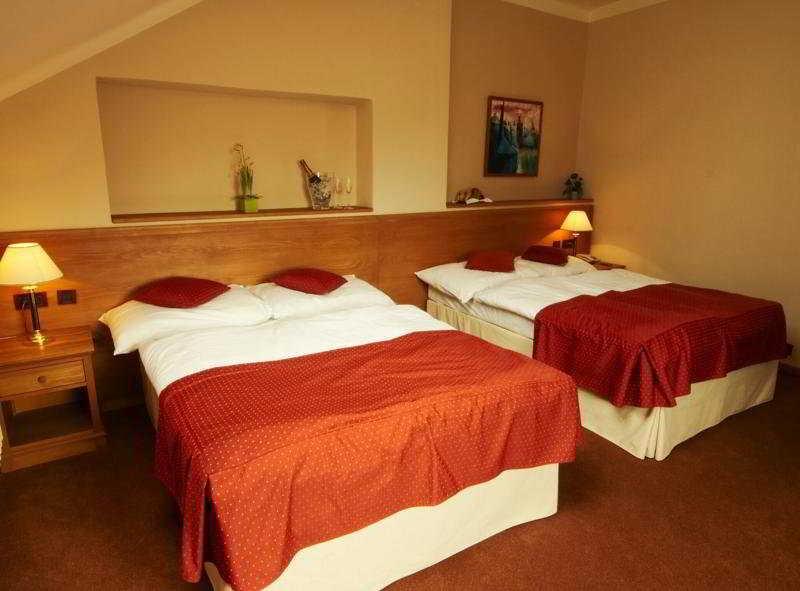 Hotel Rott 4*
