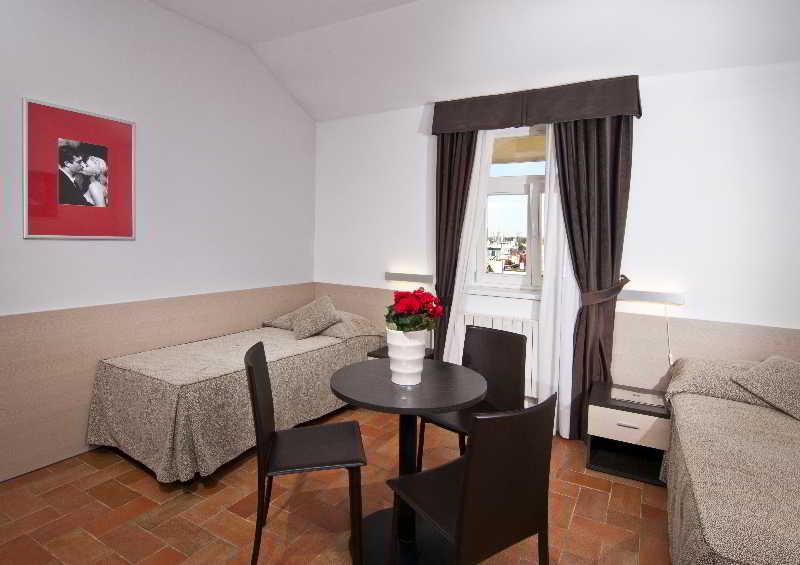 Hotel 1