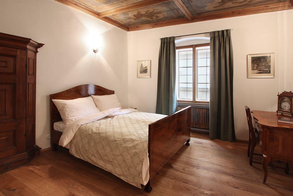 At The Grape Hotel 4*