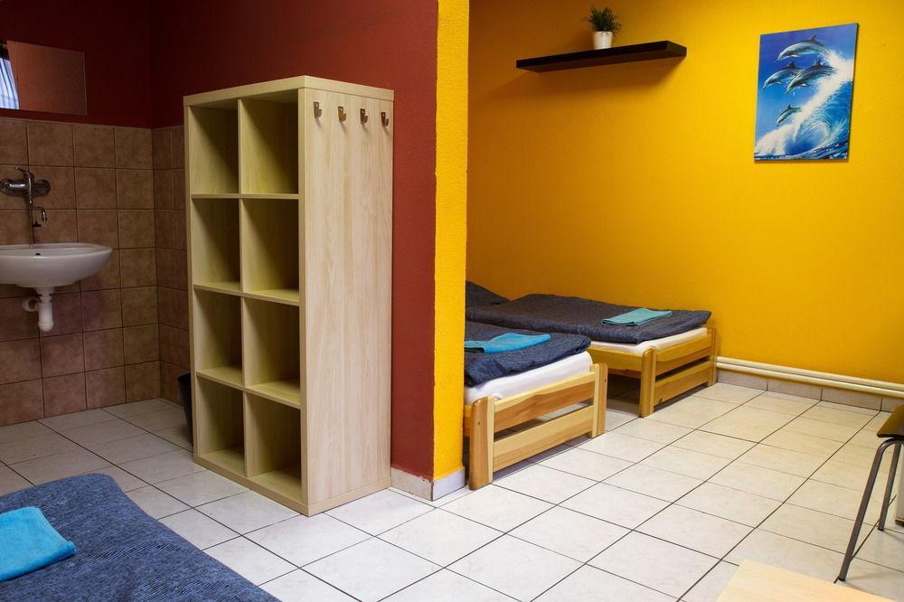Seven Hostel *