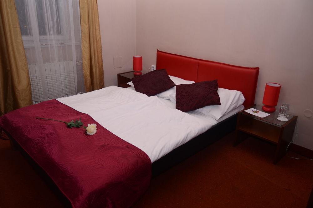Venezia Hotel 3*