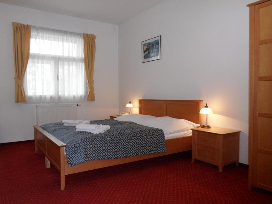 Atos Hotel