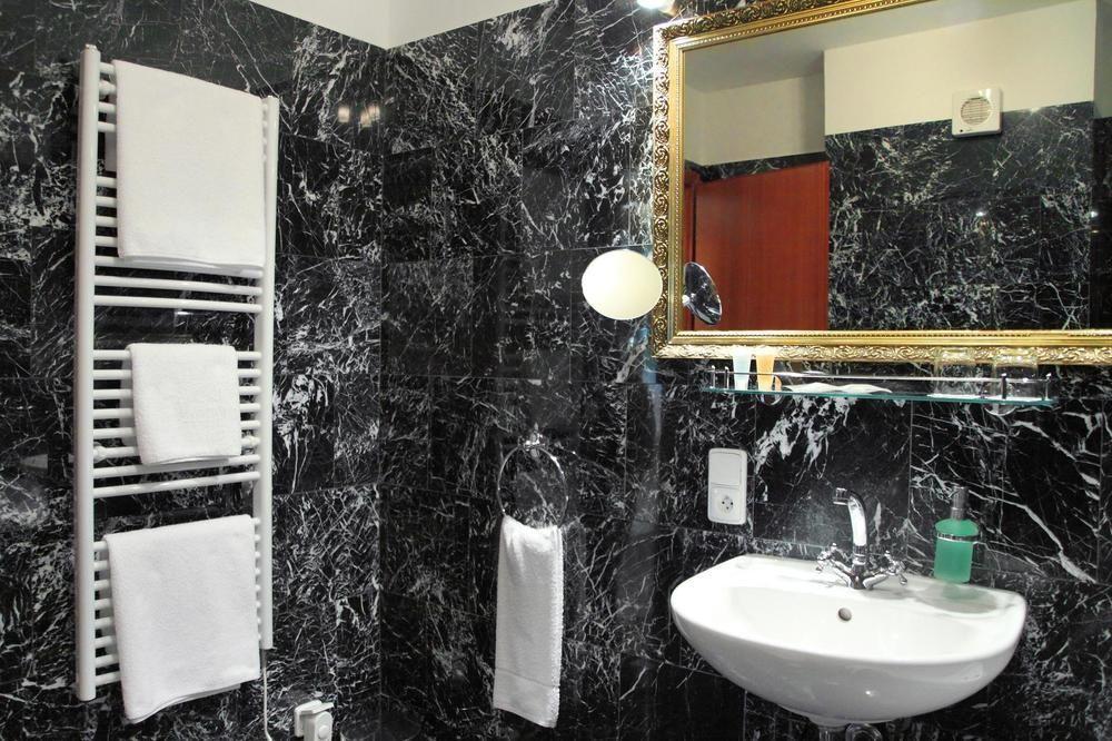 King Charles Boutique Otel Prag