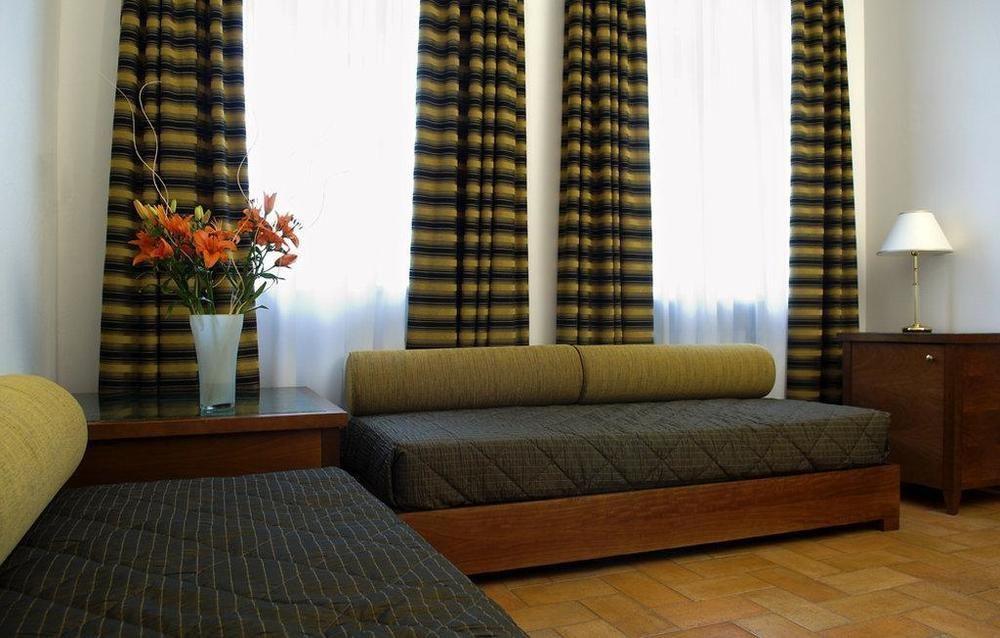 Galileo 4* Prague