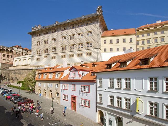 Red Lion 4* Prague
