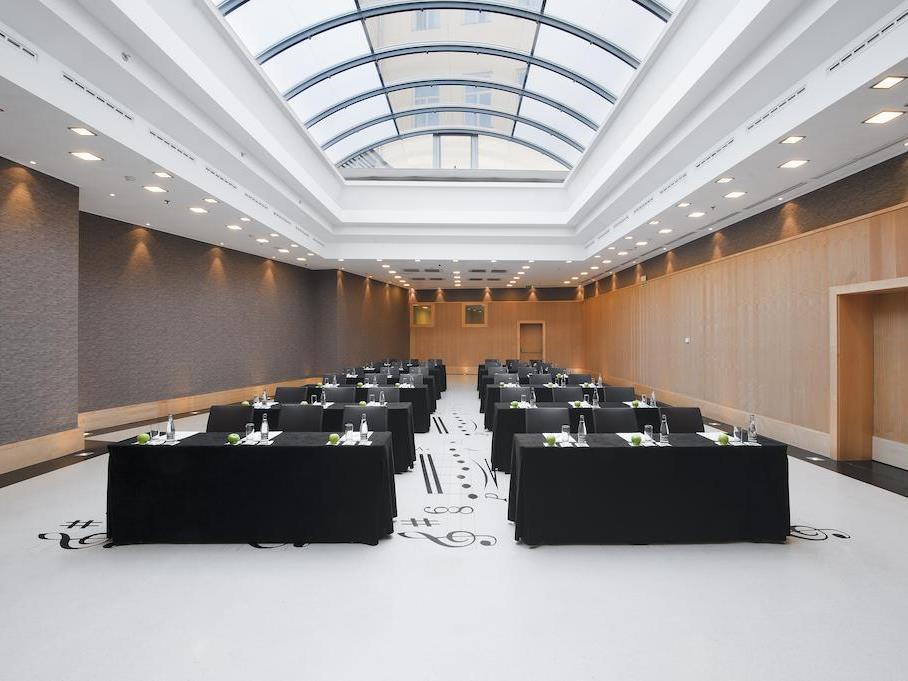 Eurostars Thalia 5* Prague