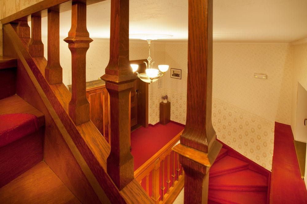 At The Golden Scissors 4* Prague