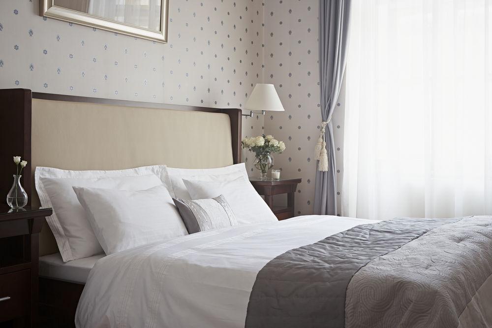 Almandine Aparthotel 4*