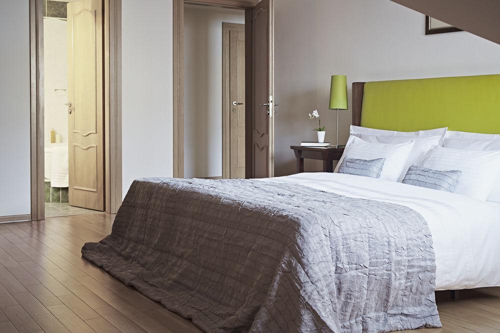 Almandine Aparthotel