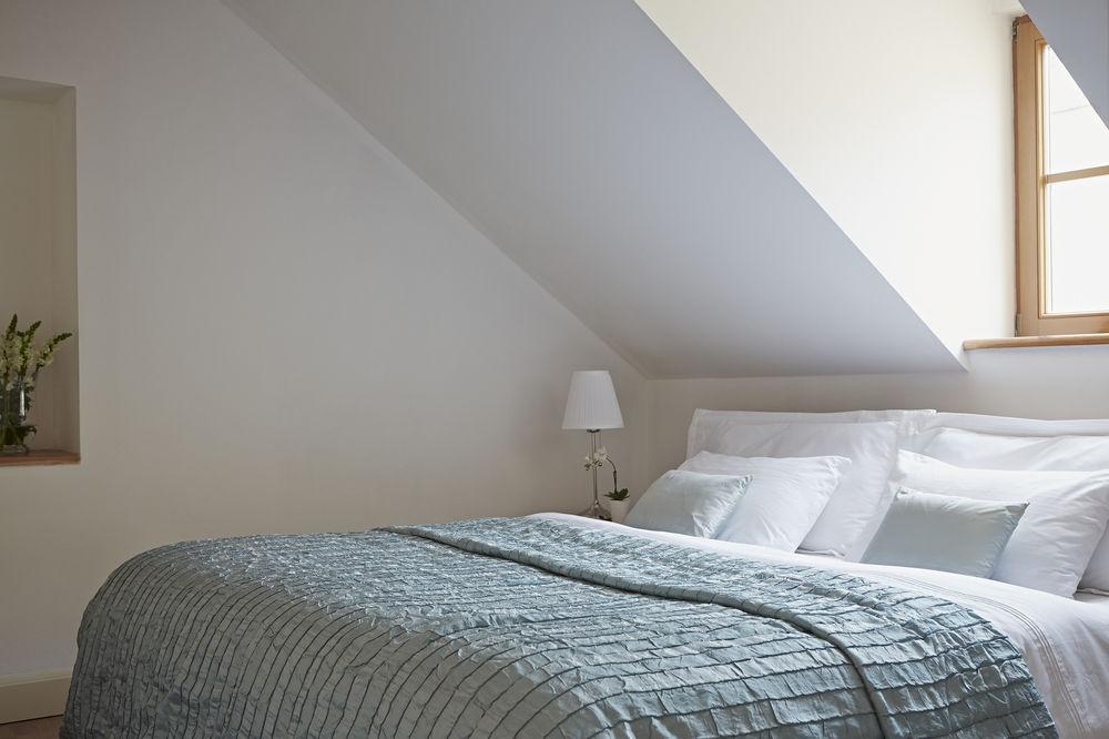 Almandine Aparthotel
