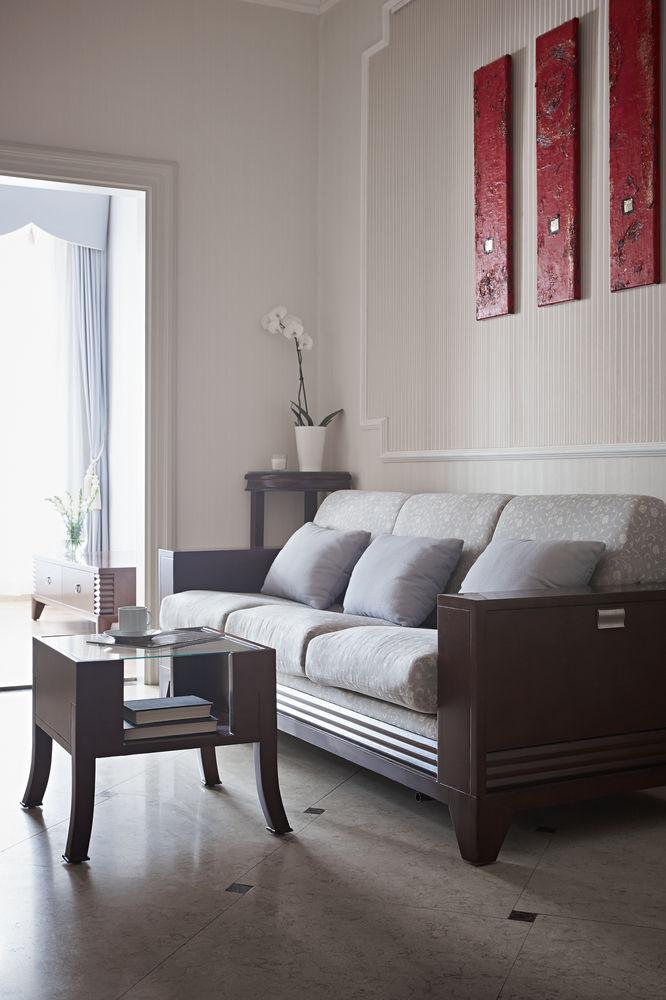 Almandine Aparthotel