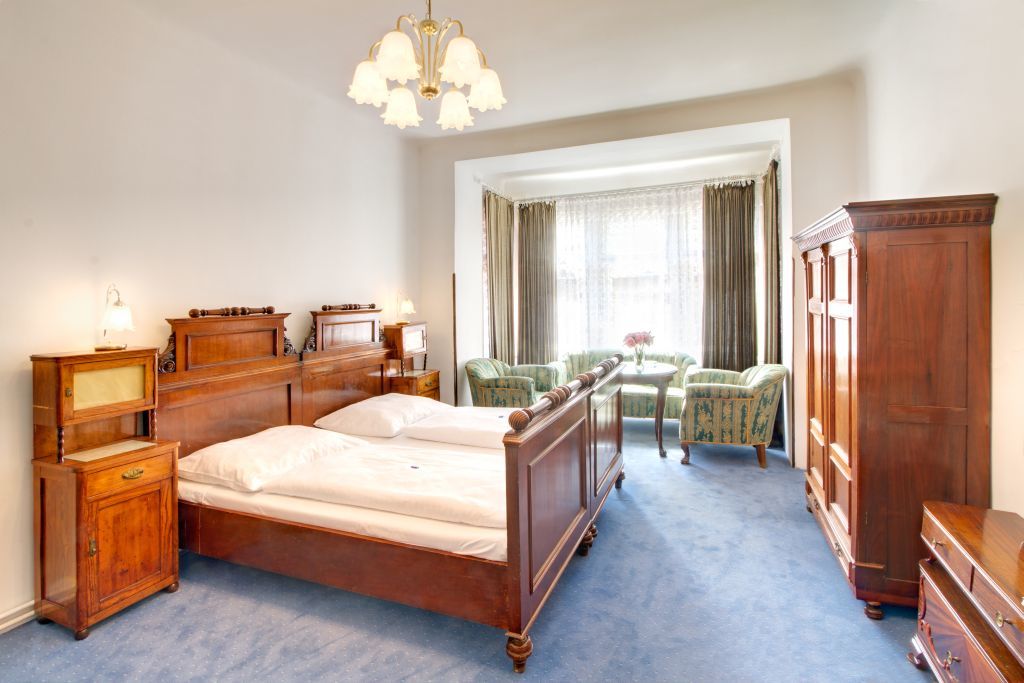 Taurus 4* Prague