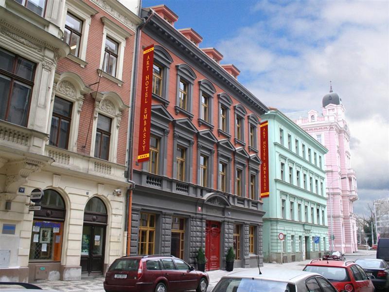 Hotel Ea Embassy