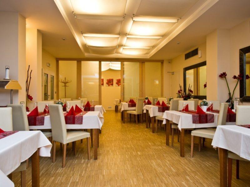 Hotel Amarilis 4*