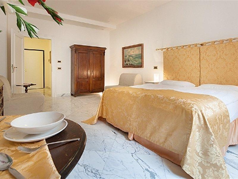 Hotel Leon D'oro 4*