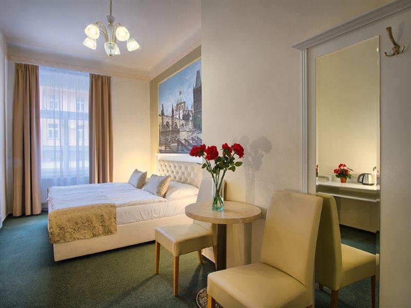 Hotel Taurus