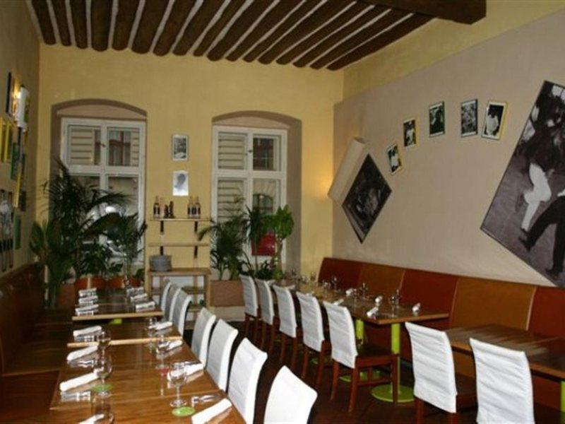 Otel U Tri Bubnu 3*