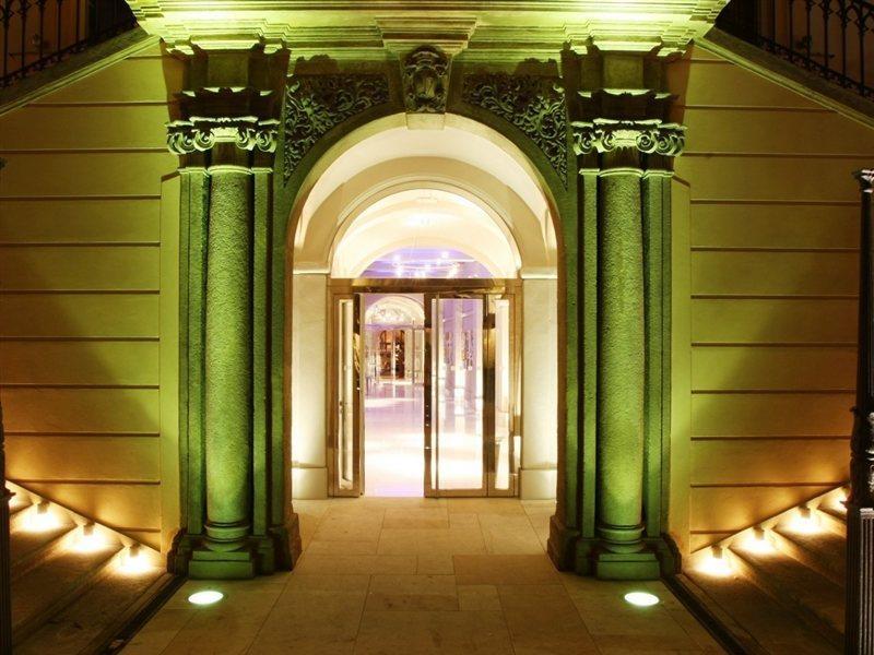 Hotel The Grand - The Leading Of The World 5*