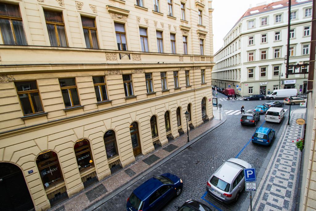 Apartment Old Town Rybna Apt By Ruterra *