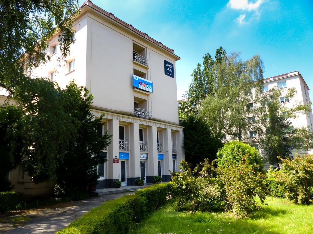 Hotel University Hotel 2*