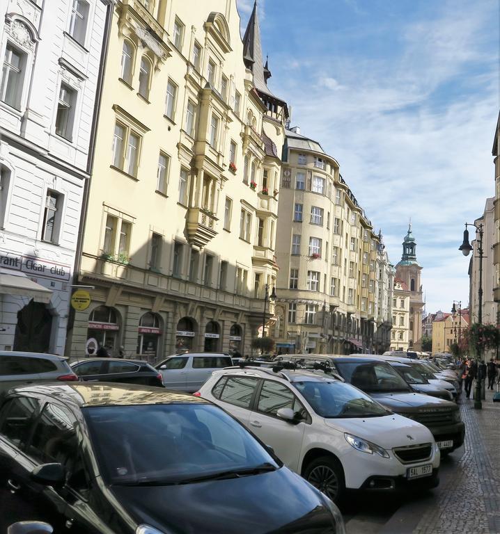 Apartment Old Town Square Superior - Valentin *
