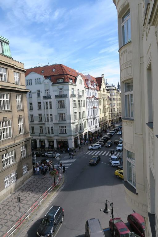 Apartment Old Town Square Superior - Valentin