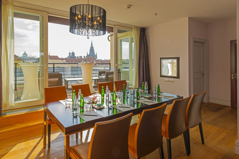 The Grand - The Leading Of The World Prague
