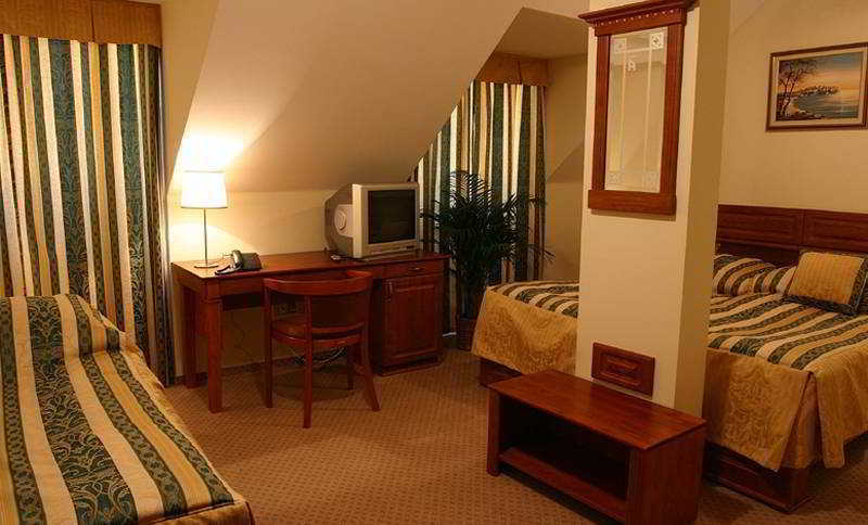 Hotel U Divadla - Czech Leading Prague