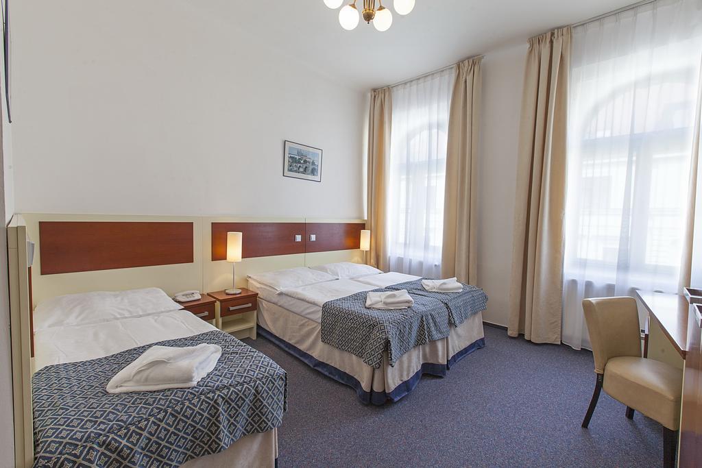 Hotel Atos