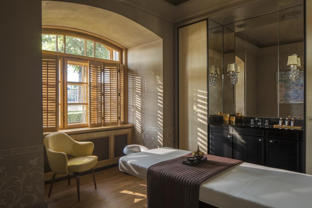 Hotel Four Seasons