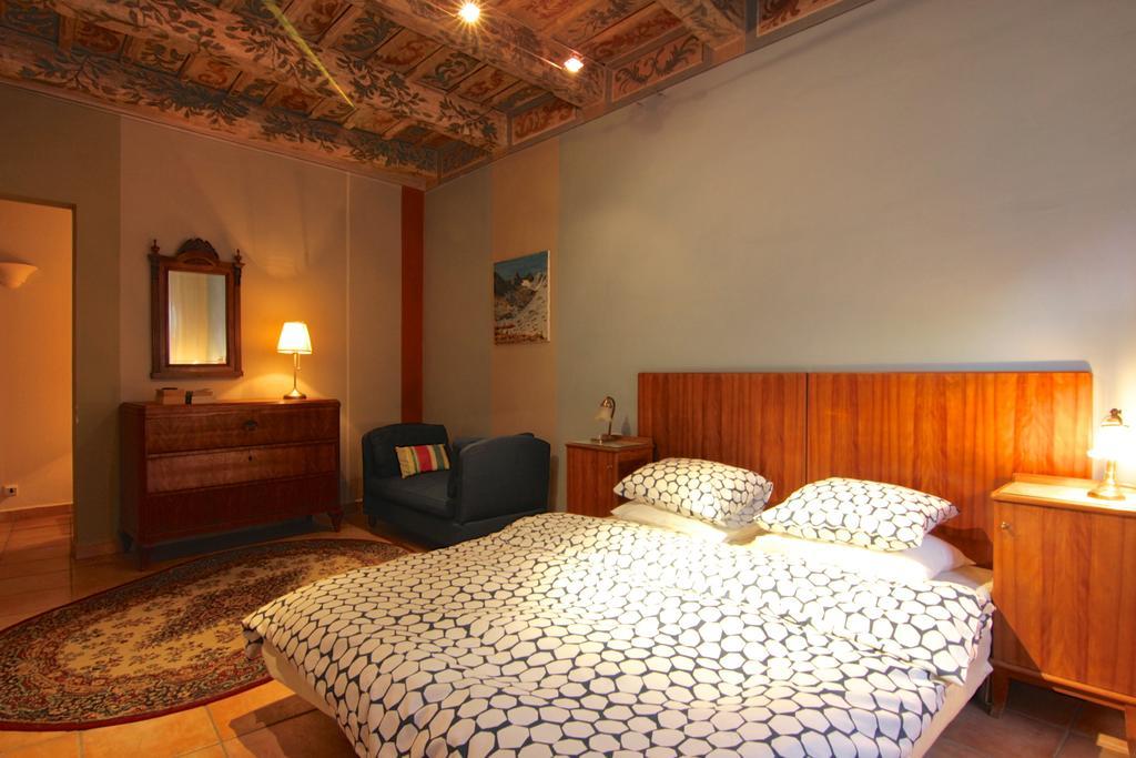 Vlasska House At The 3 Swallows Apartment