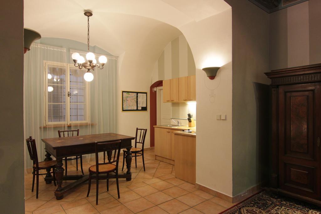 Vlasska House At The 3 Swallows