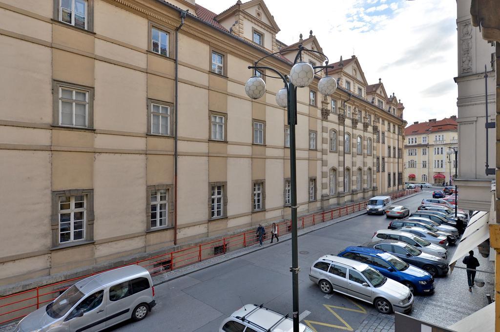Stunning Charles Bridge Apartment * Prague