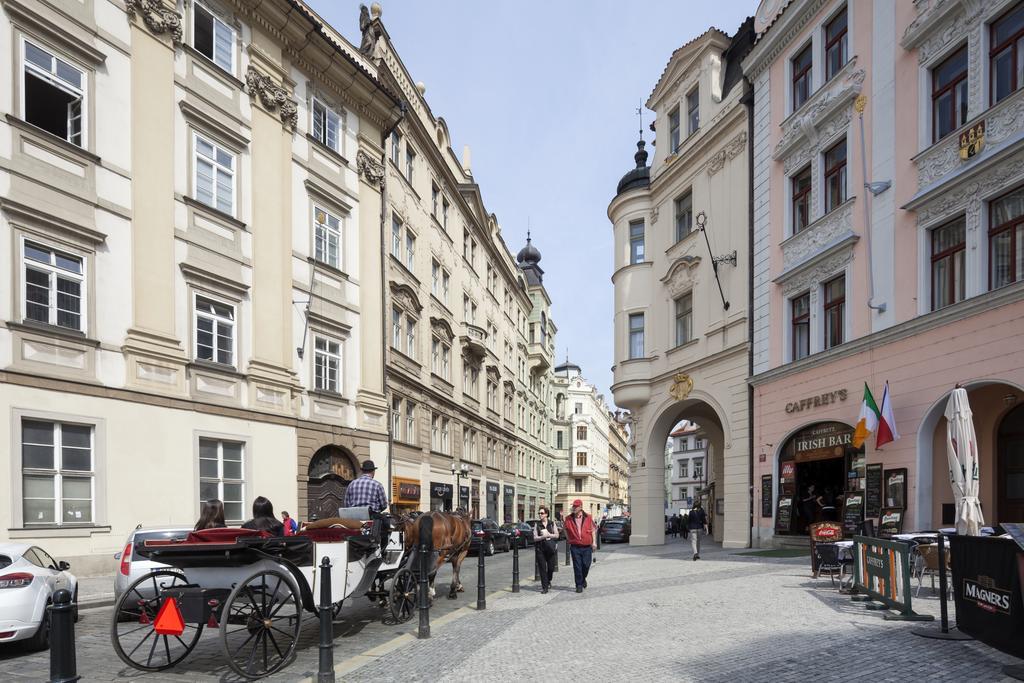 Apartment Old Town - Dusni *