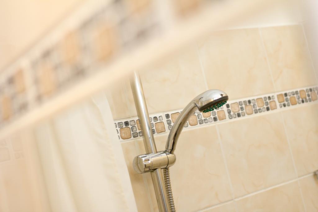 Apartments In Mala Strana - 10 Minutes From Charles Bridge Apartment *