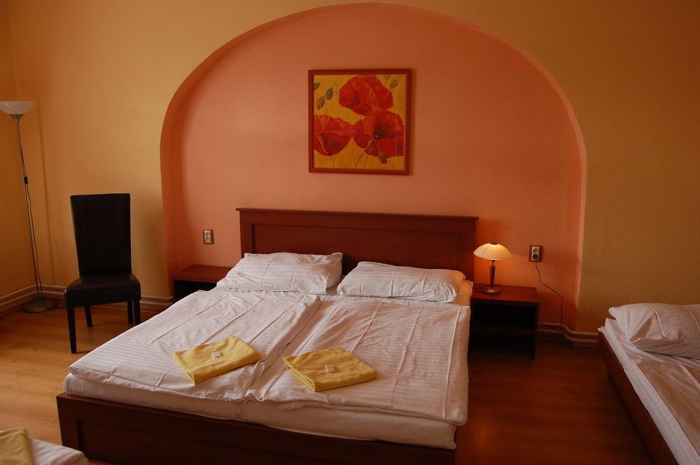 Guest house Akat