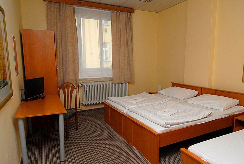 Akat Prague