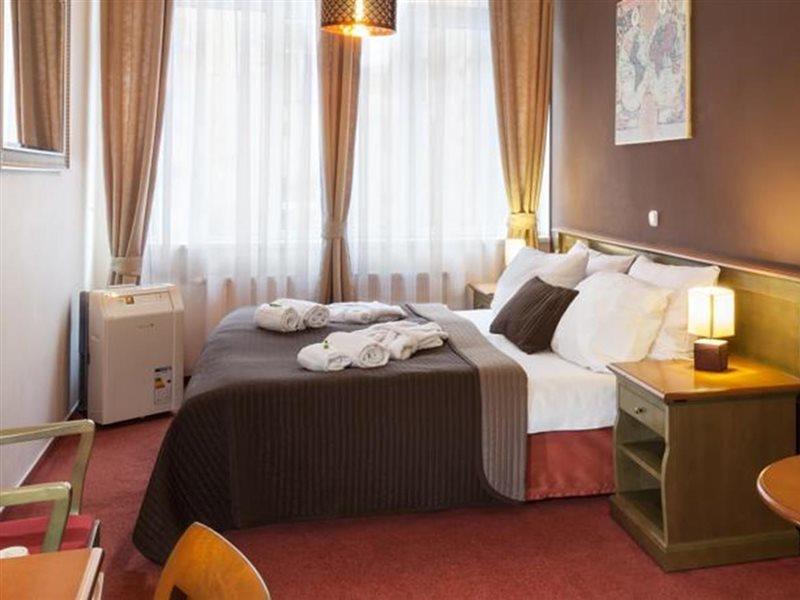 Augustus Et Otto Hotel 4*