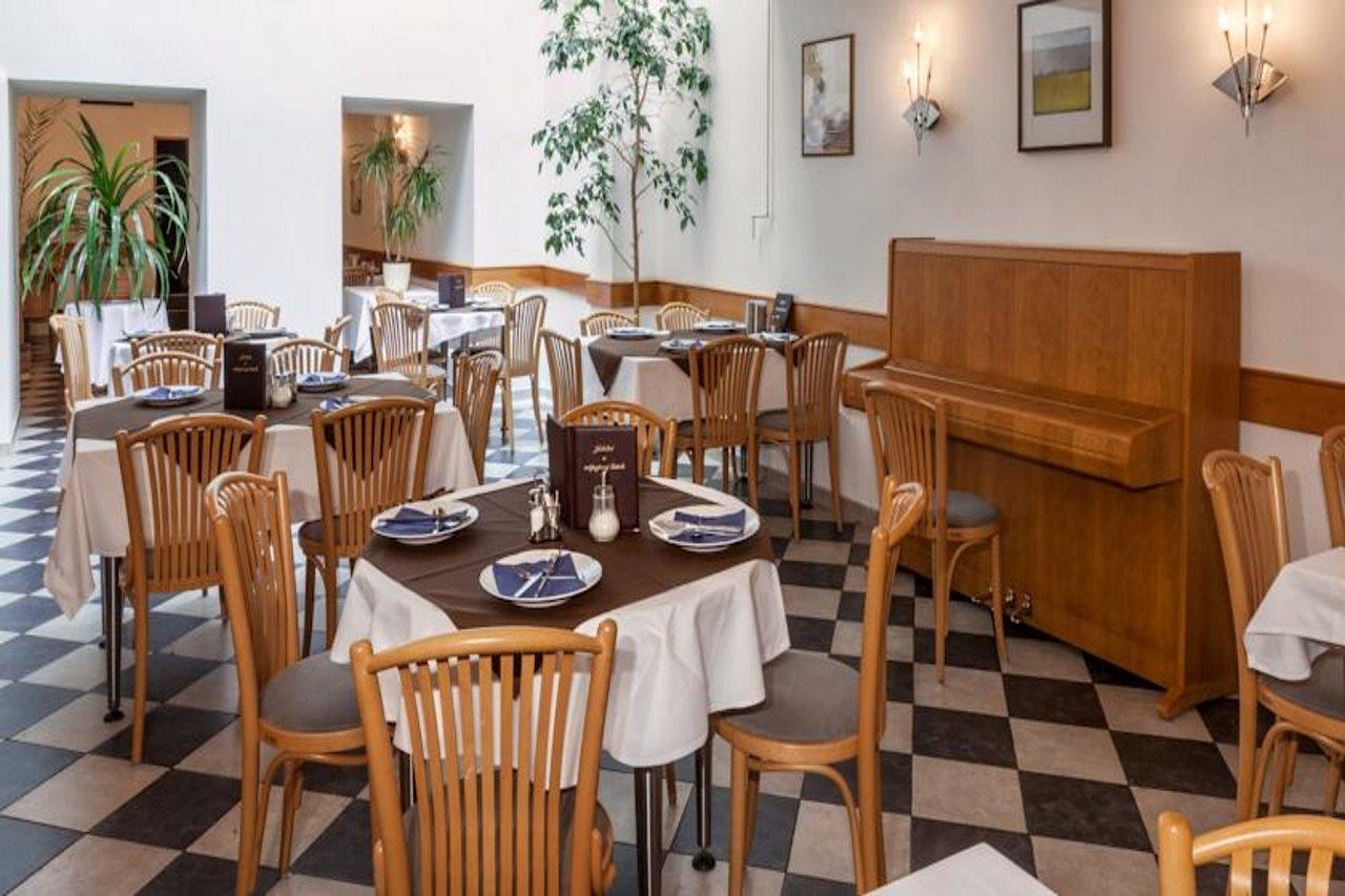 Augustus Et Otto 4* Prague