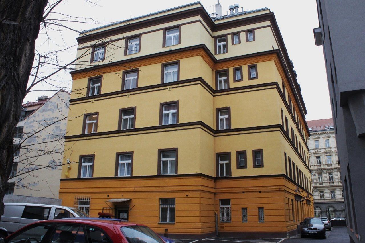 Anyday Aparthotel 3*