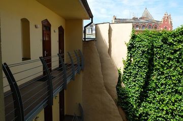 Naprstkova 3*