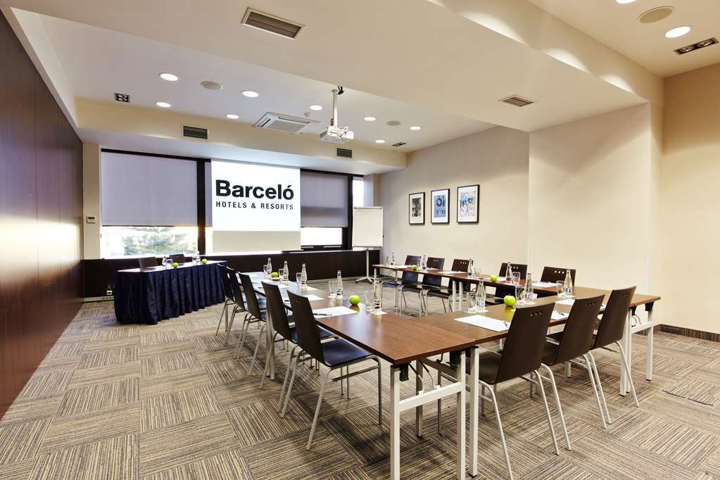 Otel Occidental 4*