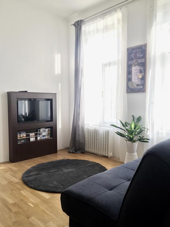 Beautiful In Apartment