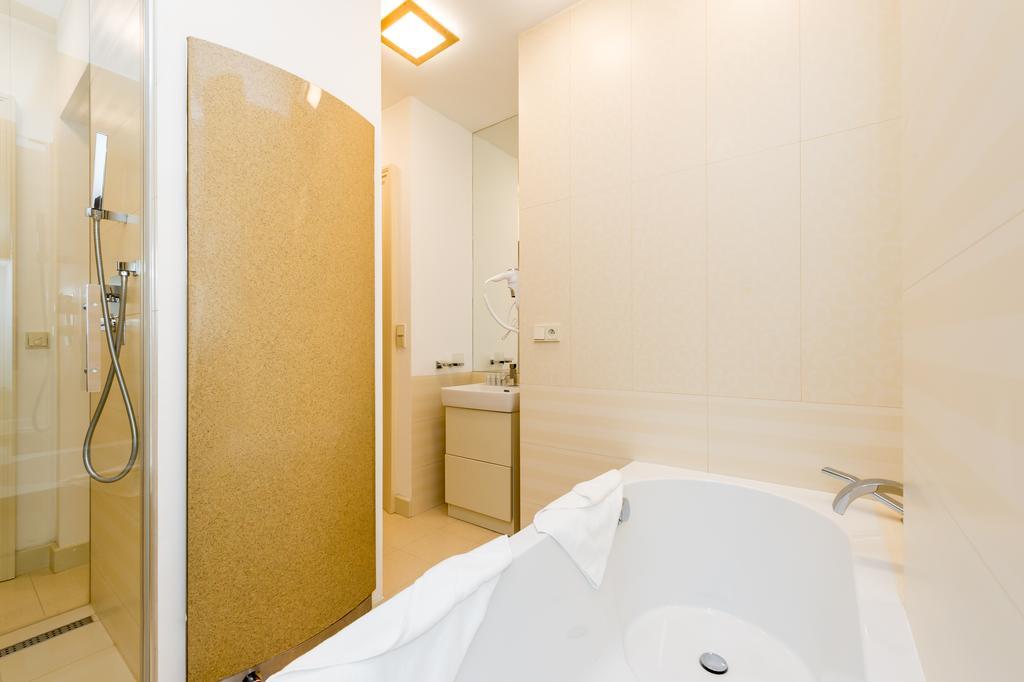 Empirent Wenceslas Square Apartments Prague